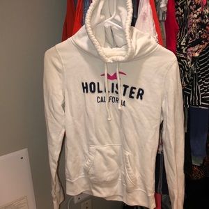 White hollister hoodie